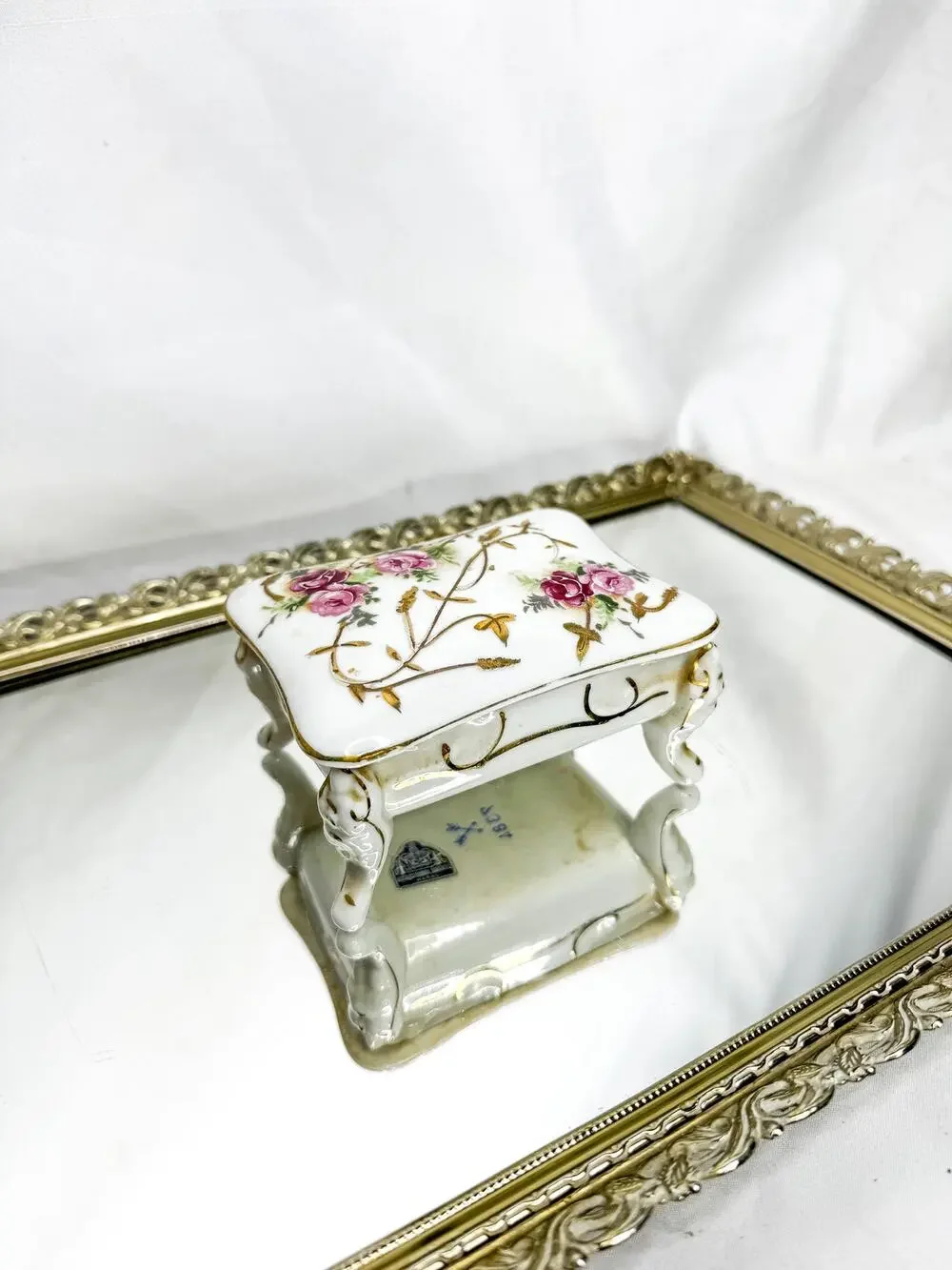 Vtg Arnart Creations Lidded Footed Trinket Dish w/ Gold Trim and Rose Transfer